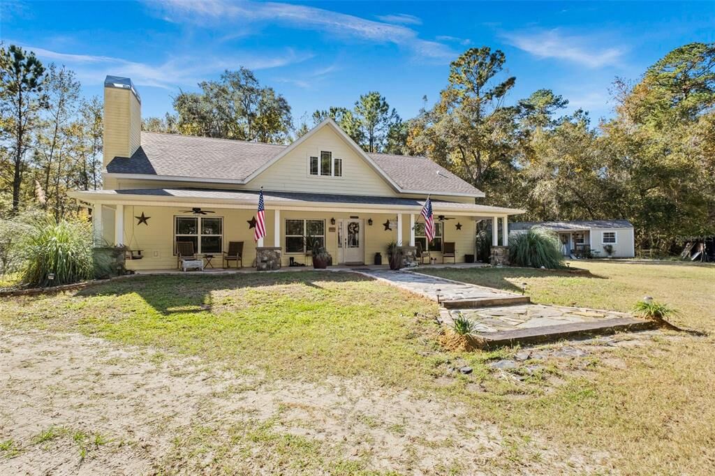 Property Photo:  20040 Powell Road  FL 34604 