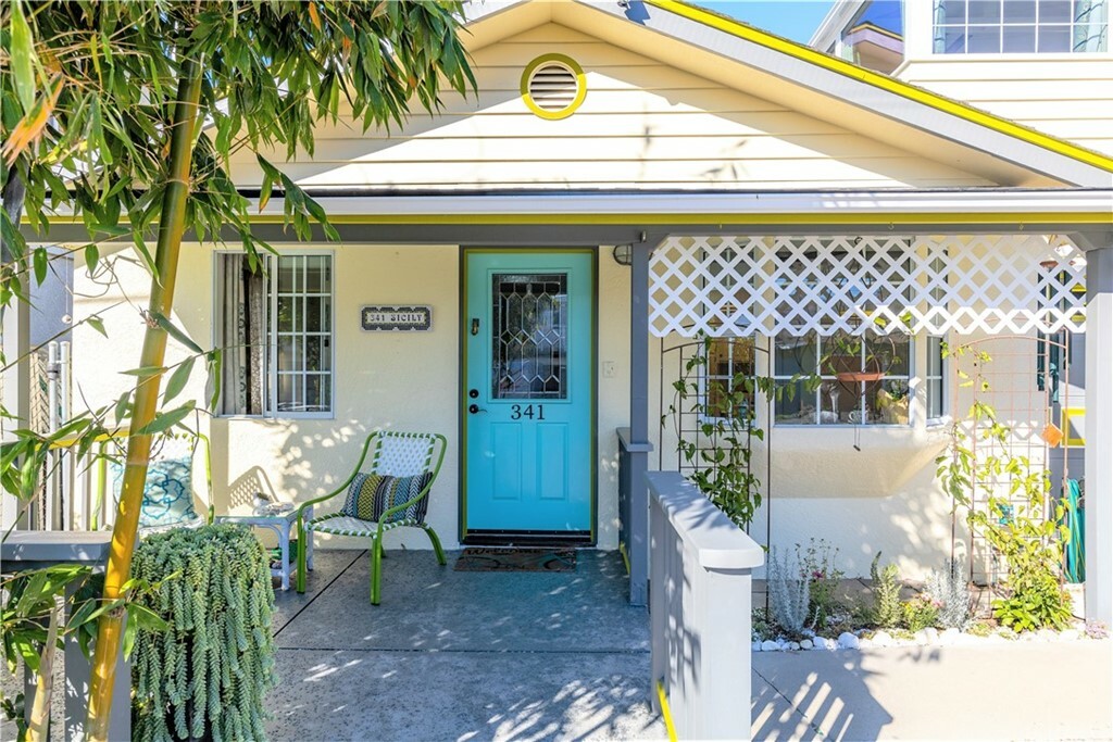 Property Photo:  341 Sicily Street  CA 93442 