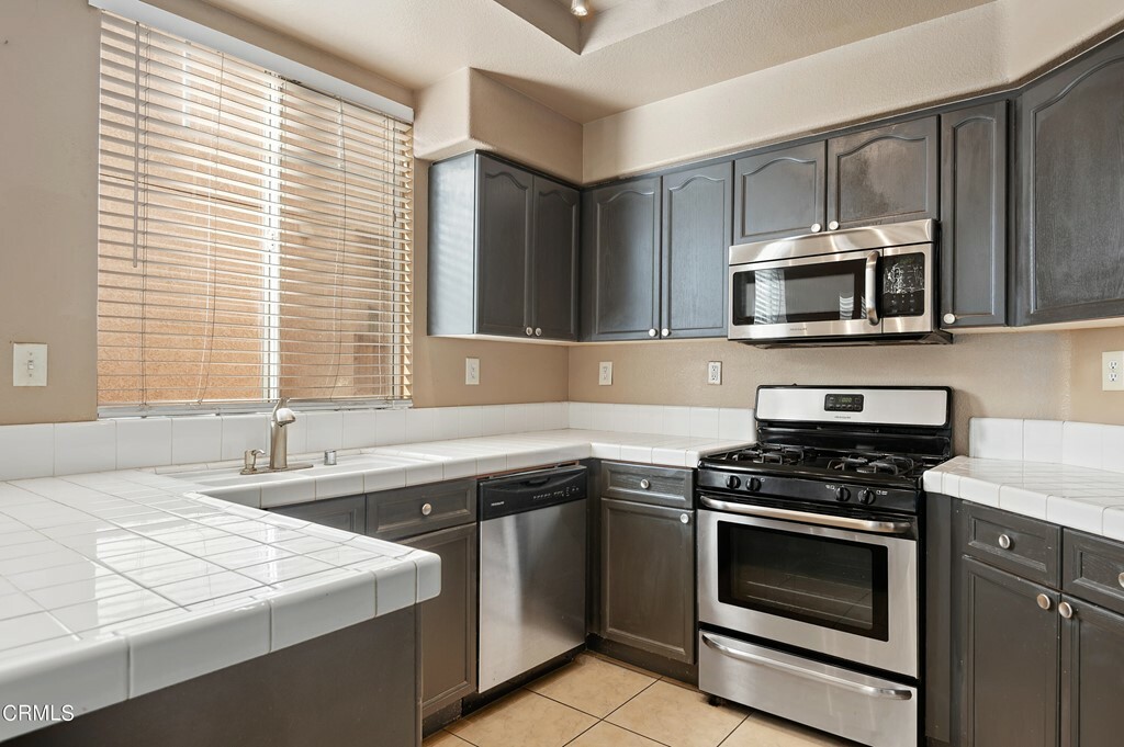 Property Photo:  218 Galante Way  CA 93036 