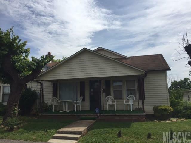 Property Photo: 229 Eastview Street NC 28655