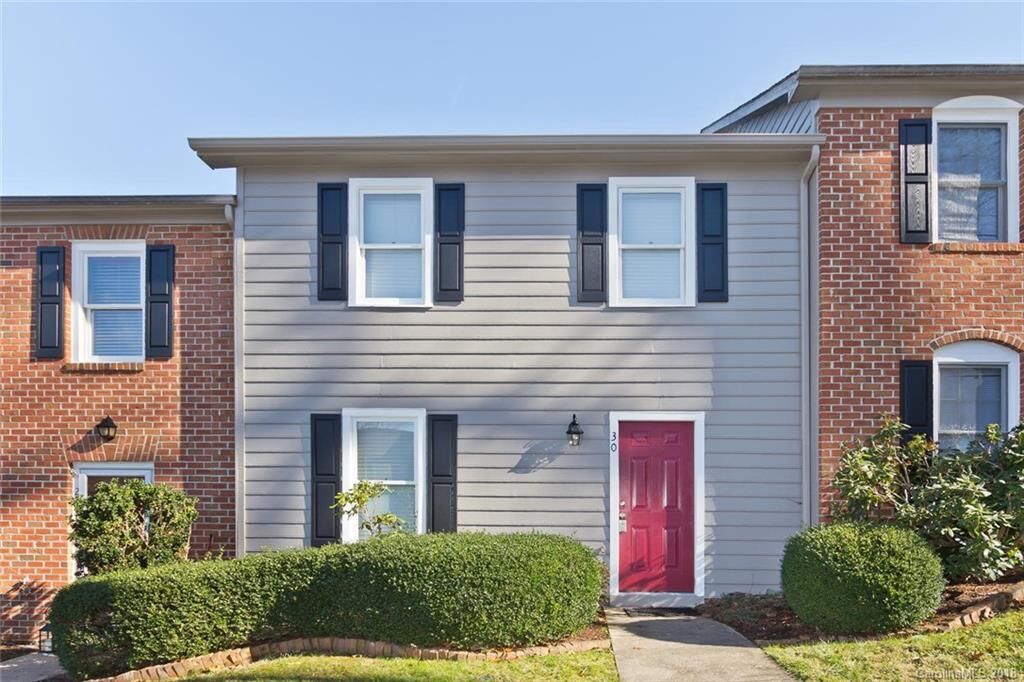 Property Photo: 30 Sleepy Hollow Lane NC 28778