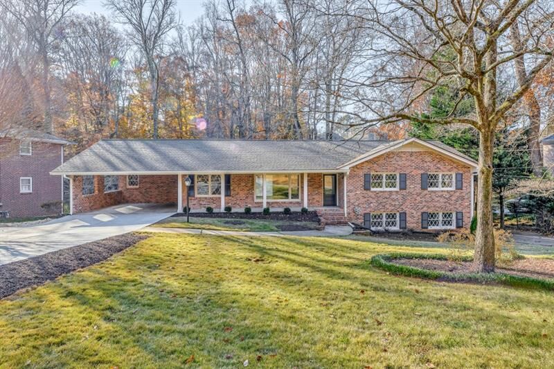 Property Photo:  2947 Pine Orchard Drive  GA 30084 