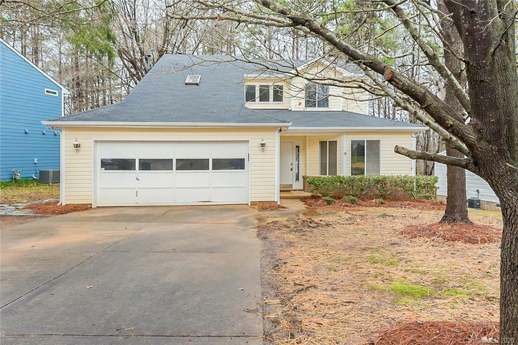 Property Photo:  4415 Hounds Run Drive  NC 28105 