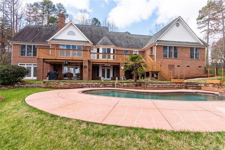 7282 Woodchuck Road  Denver NC 28037 photo