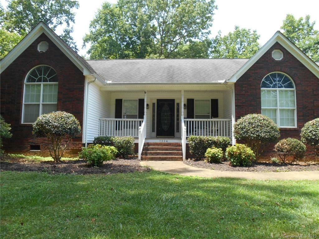 Property Photo:  1004 Gracebrook Drive 52  NC 28147 