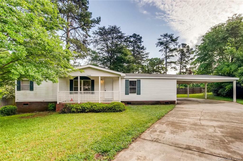 Property Photo:  7329 Twillingate Drive  NC 28215 