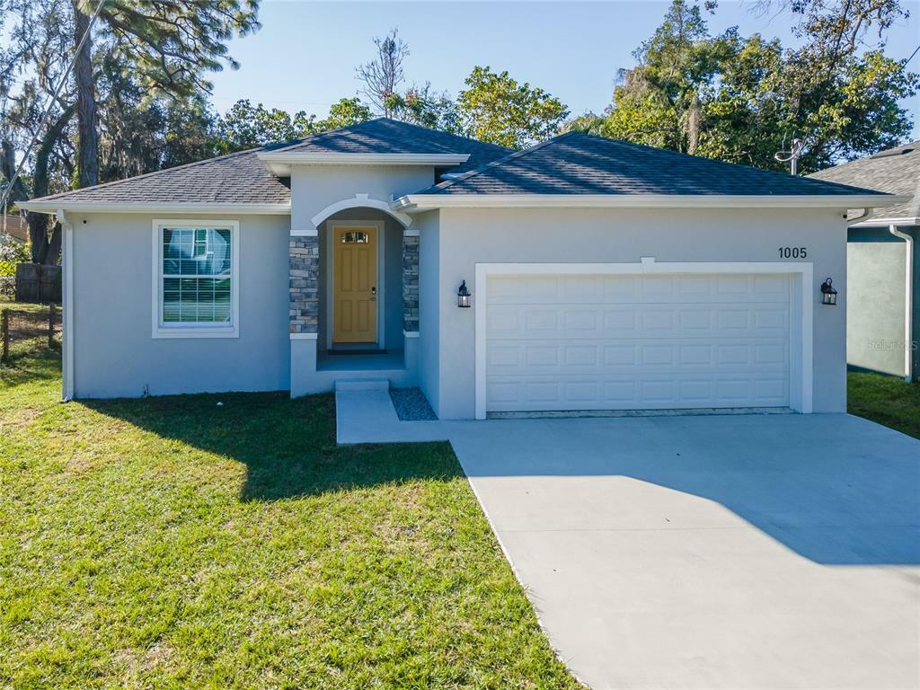 Property Photo:  1005 E 108th Avenue  FL 33612 