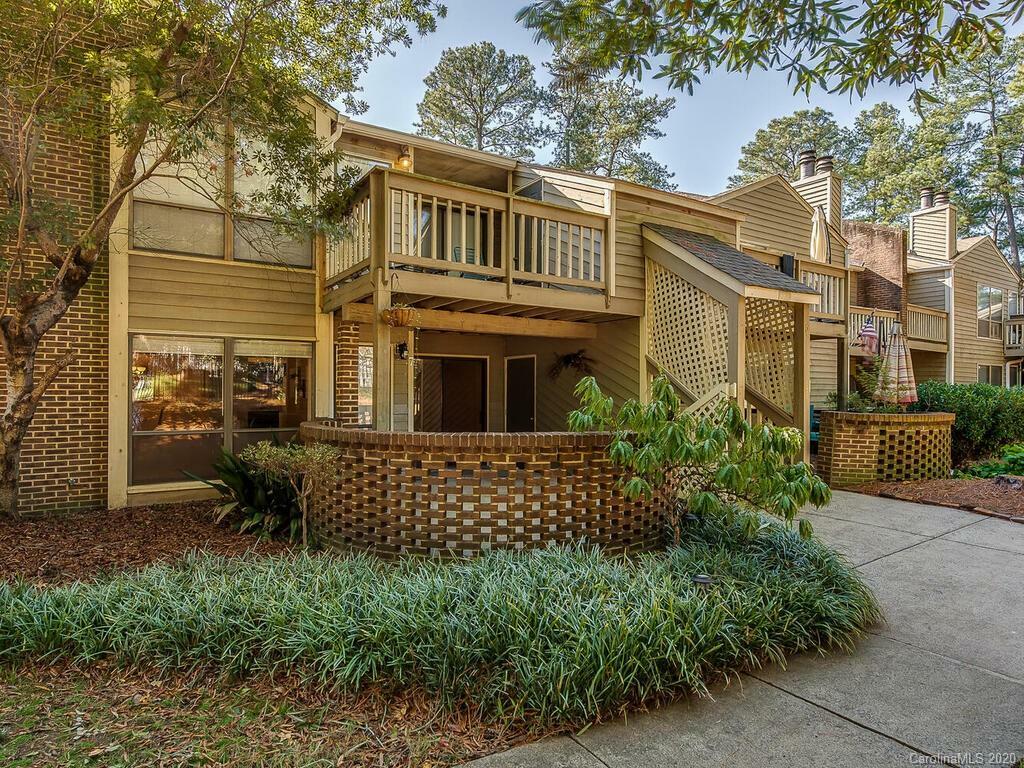 Property Photo: 1600 Sharon Road W 7 NC 28210