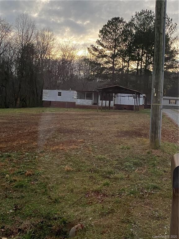 Property Photo:  770 Lakeview Road  NC 28147 