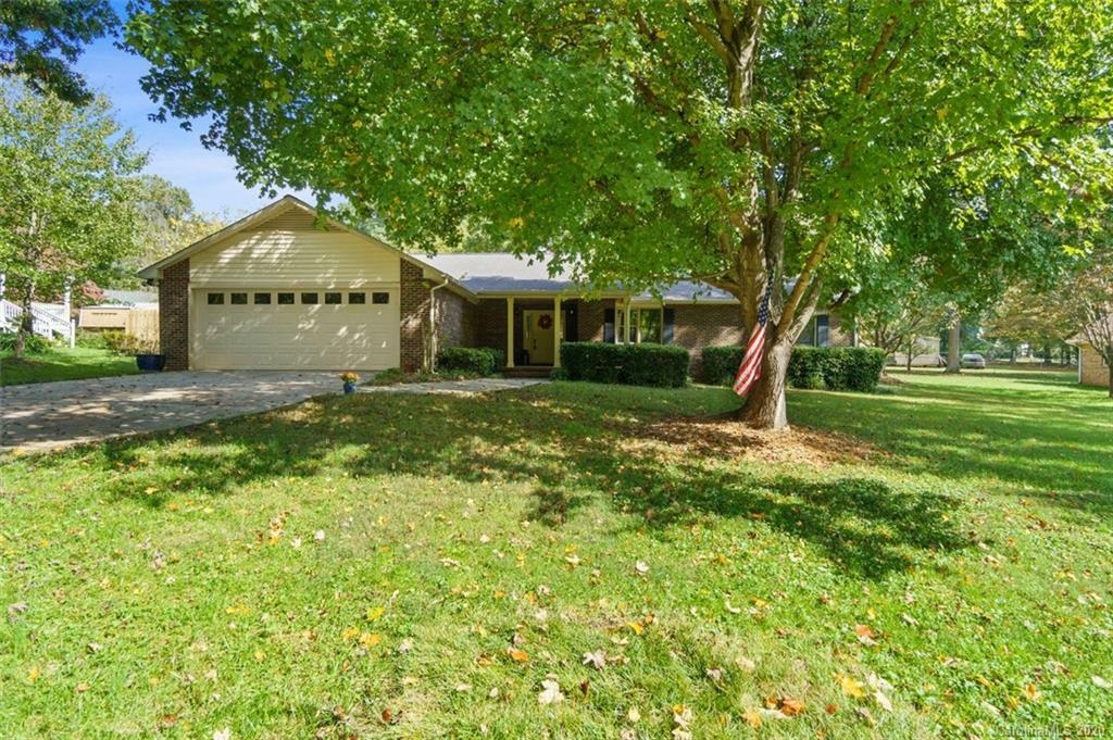 Property Photo:  710 Norman Drive  NC 28115 