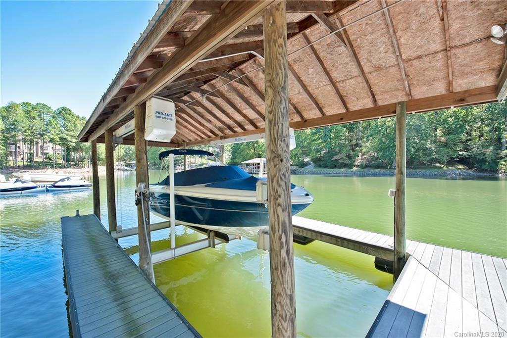 Property Photo:  229 Bullfinch Road  NC 28117 