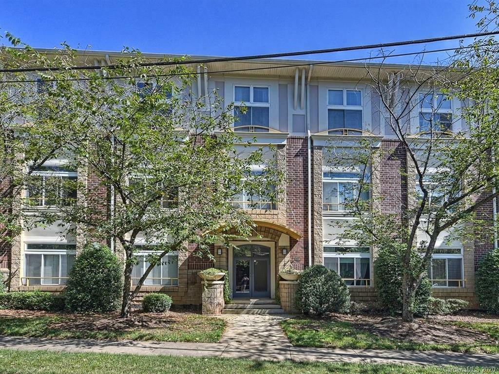 Property Photo: 404 N Laurel Avenue 9 NC 28204