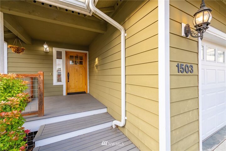 1503 Valhalla Street  Bellingham WA 98226 photo