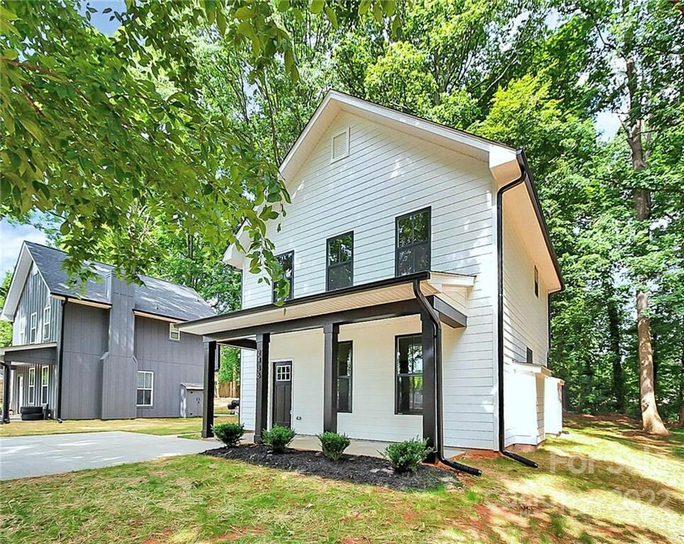 Property Photo: 2436 Kendrick Avenue NC 28269
