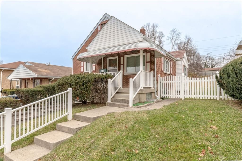 Property Photo: 3613 E 5th Street OH 45403