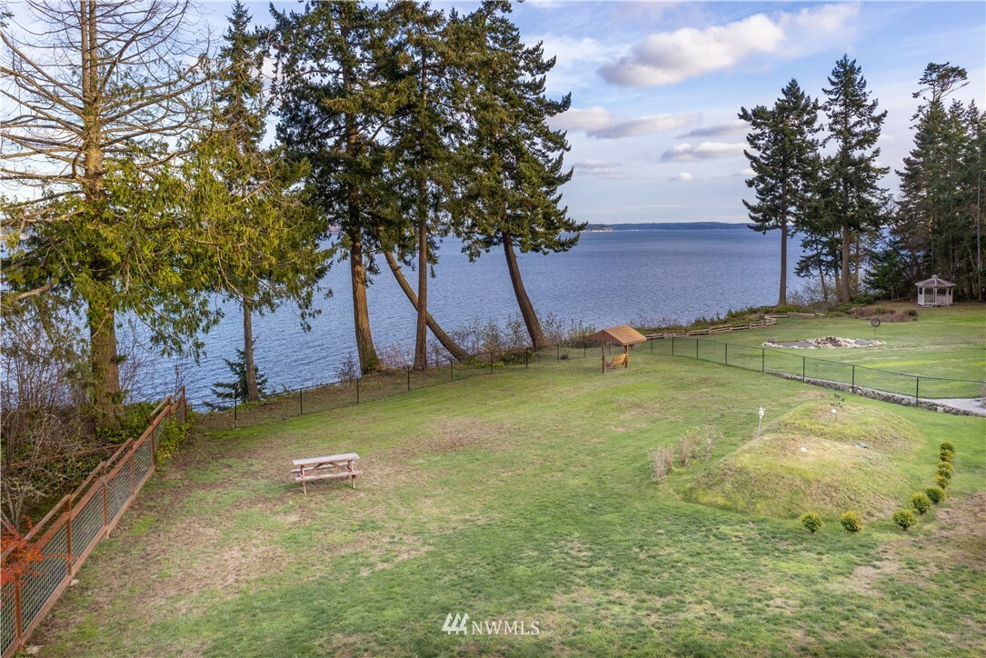 Property Photo: 1720 E Marrowstone Road WA 98358