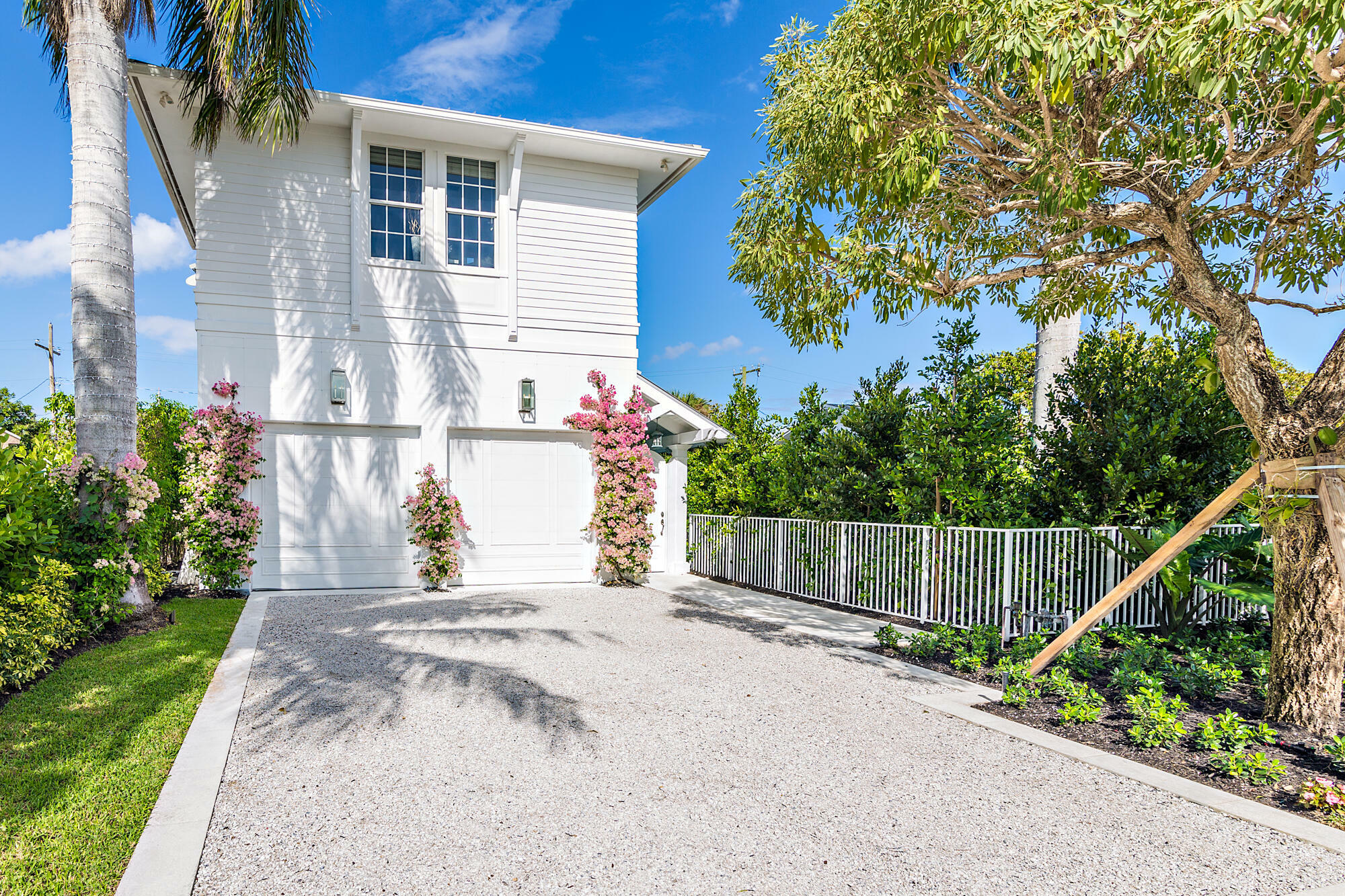 Property Photo: 345 Murray Road FL 33405
