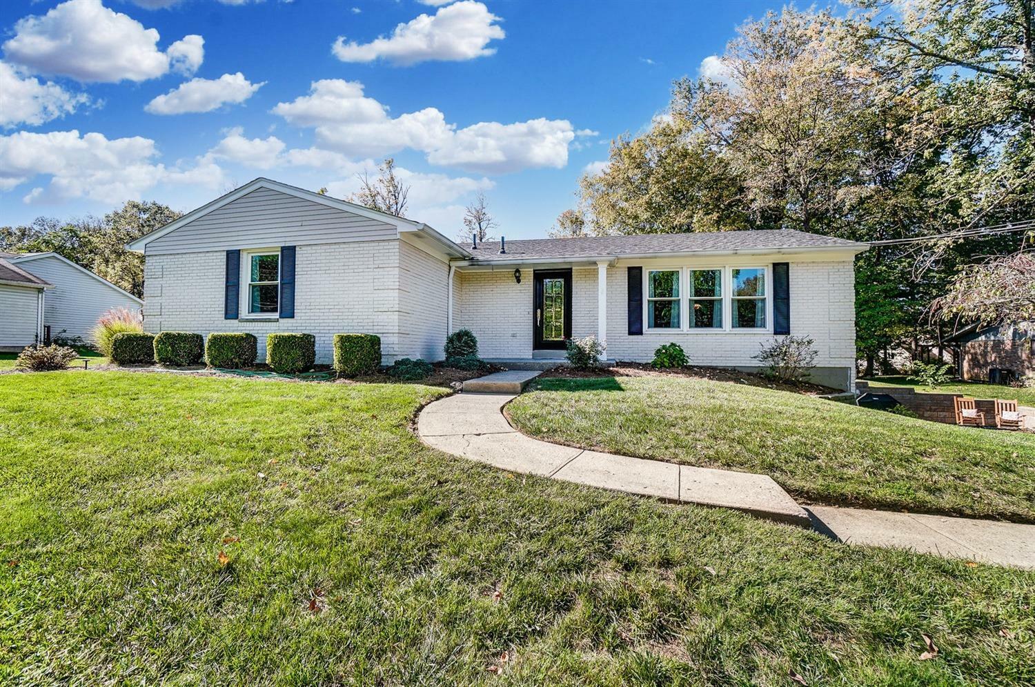 Property Photo: 10115 Beacon Hills Dr OH 45241