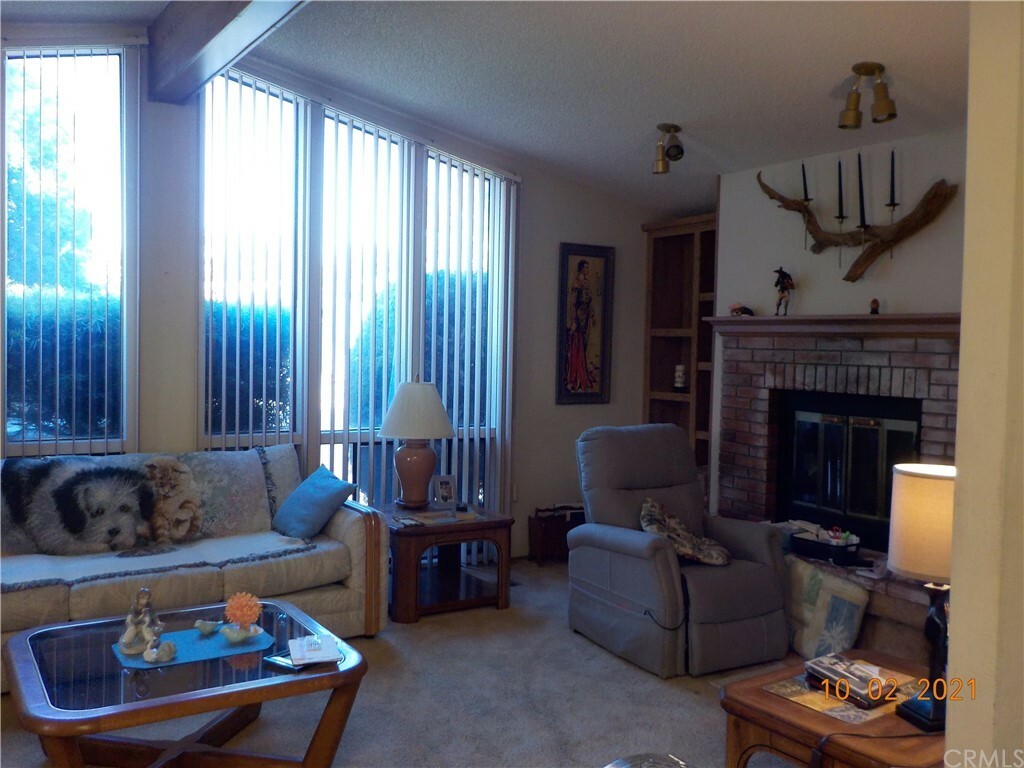 Property Photo:  519 W Taylor 8  CA 93458 