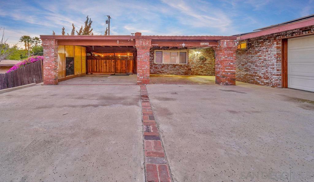 Property Photo: 760 Ceramic CA 92028