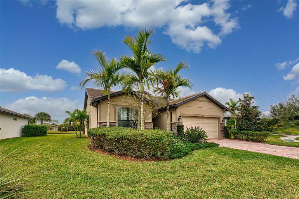 Property Photo:  13913 Sayda Street  FL 34293 