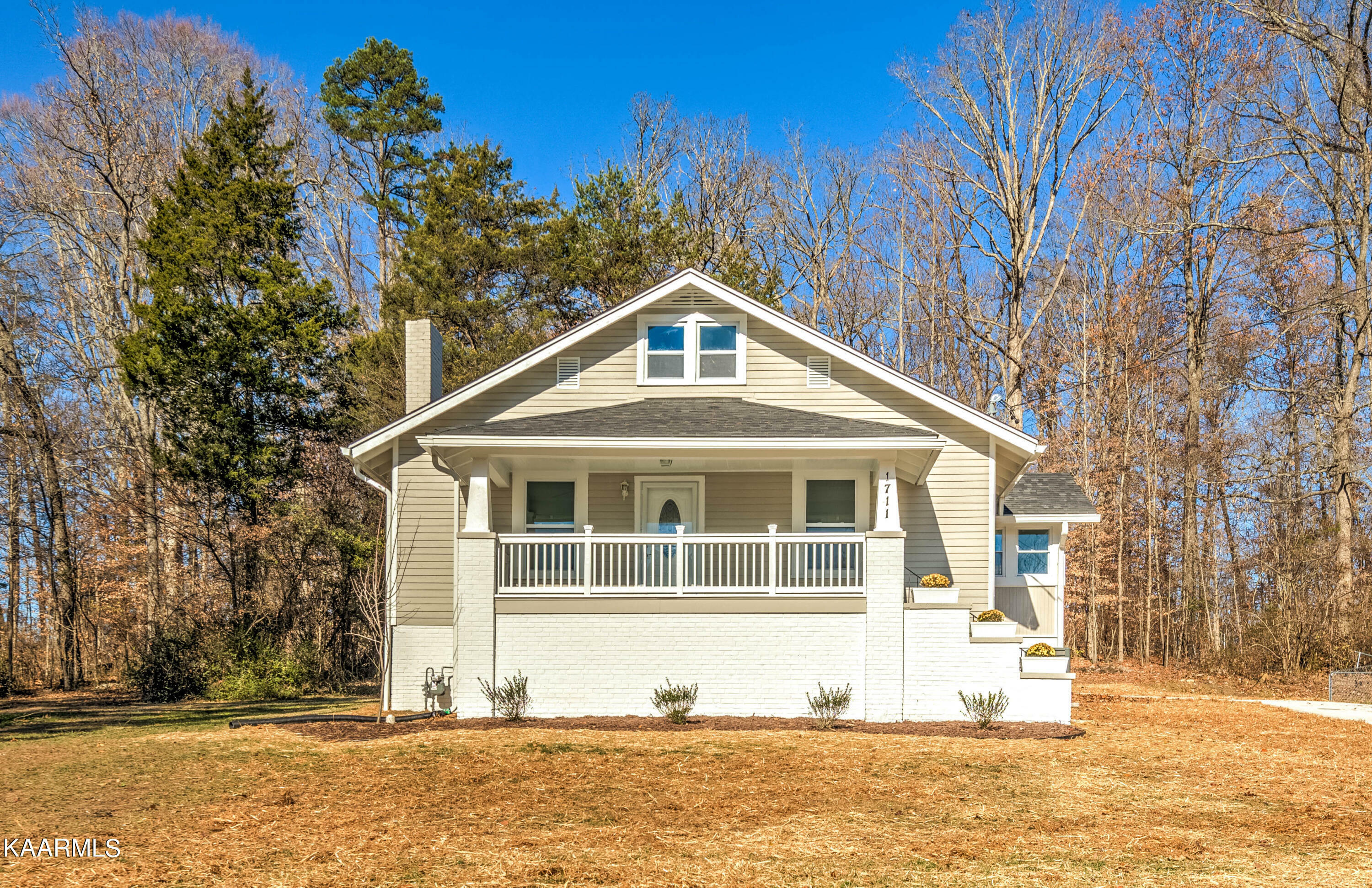 Property Photo: 1711 Highland Drive TN 37918