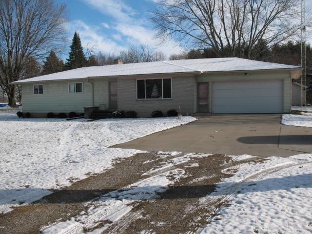 10048 N Lewis Rd  Clio MI 48420 photo