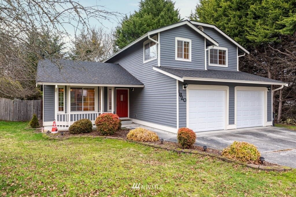 Property Photo: 1620 NW 2nd Avenue WA 98277