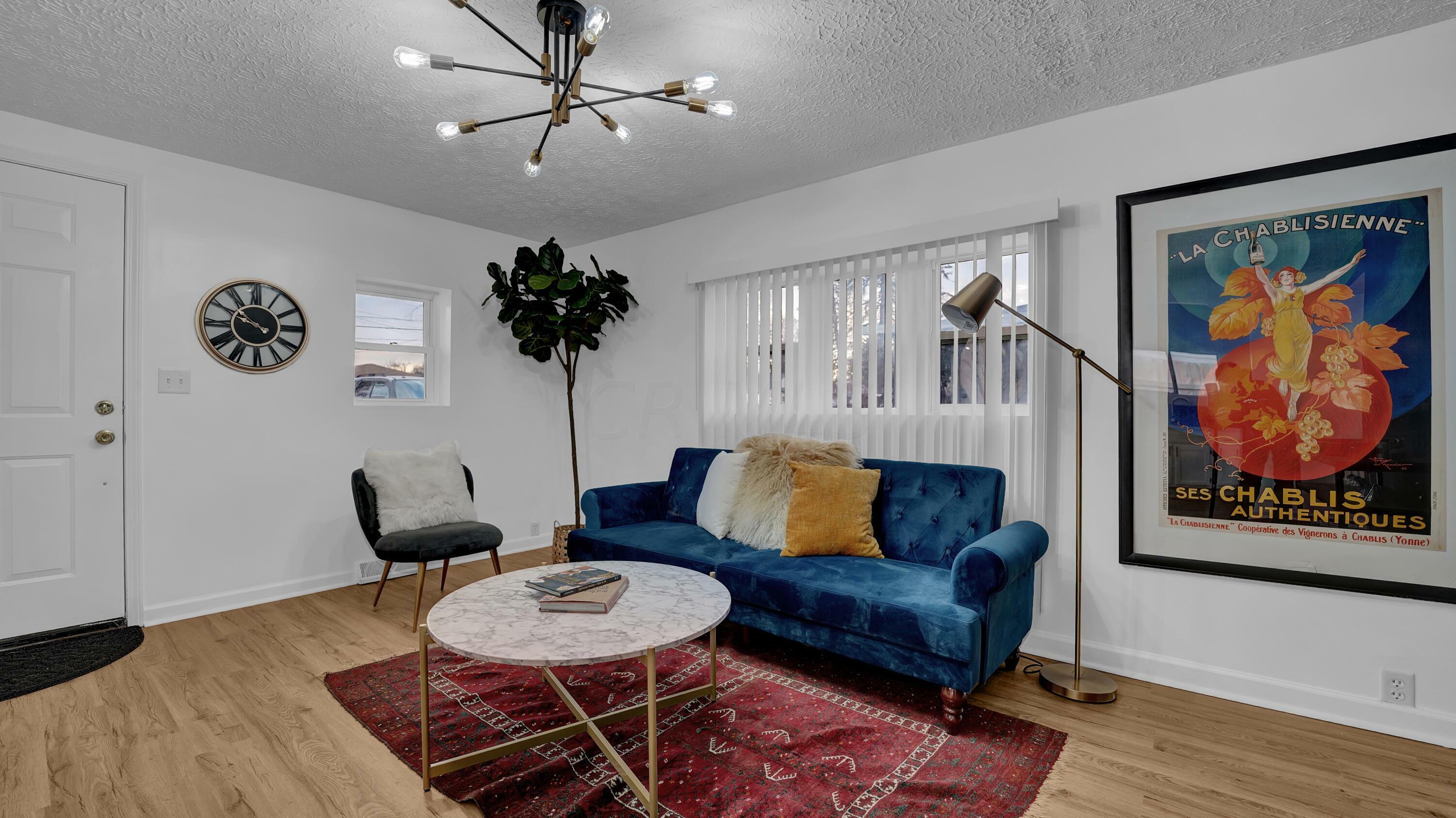 Property Photo: 3428 E Deshler Avenue OH 43227