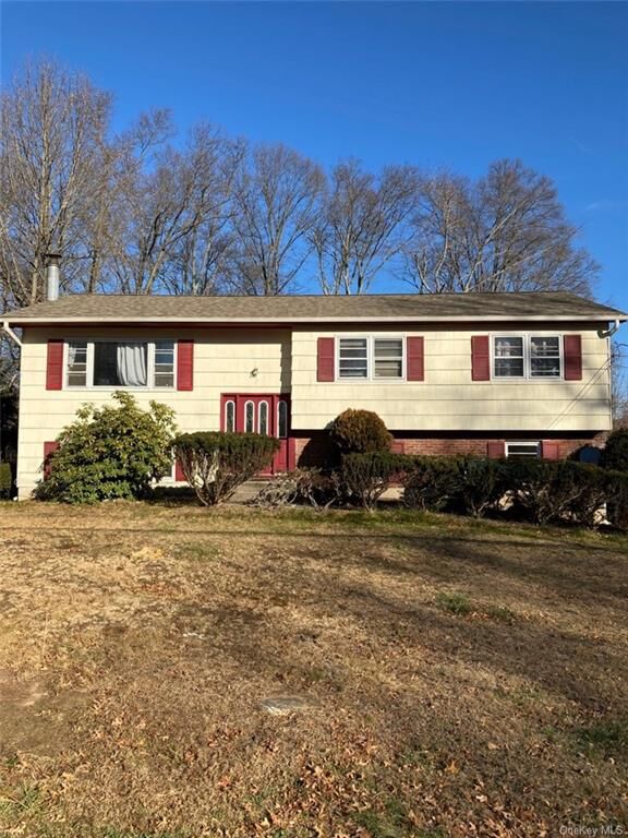 Property Photo:  124 Laurel Road  NY 10956 