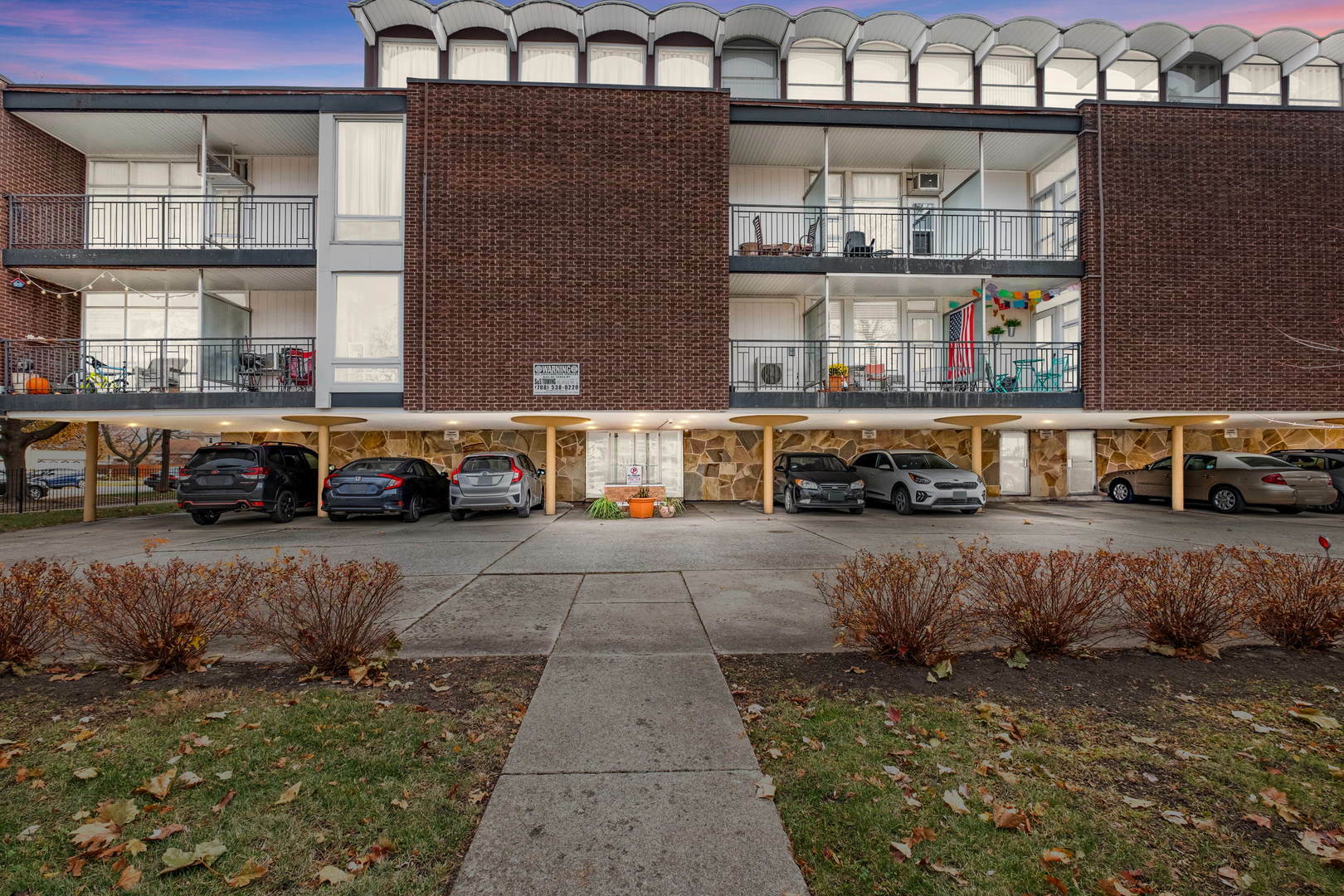 Property Photo:  6121 W Higgins Avenue A1  IL 60630 