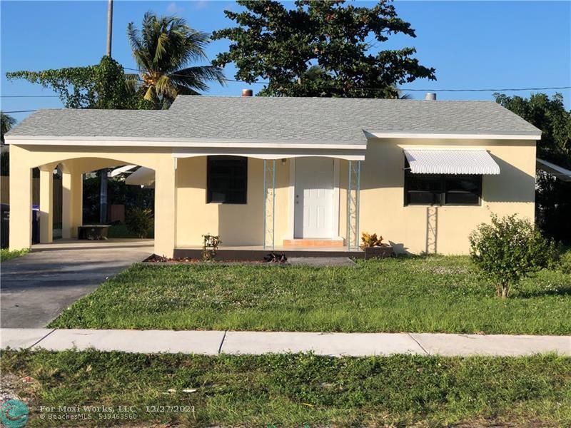 Property Photo:  2627 Fletcher St  FL 33020 