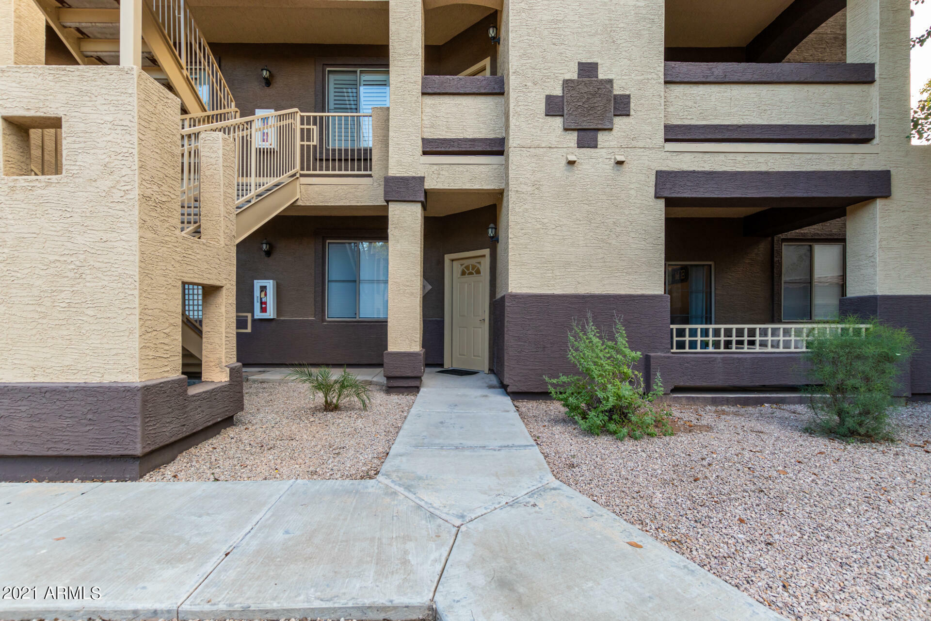 Property Photo:  10136 E Southern Avenue 1071  AZ 85209 