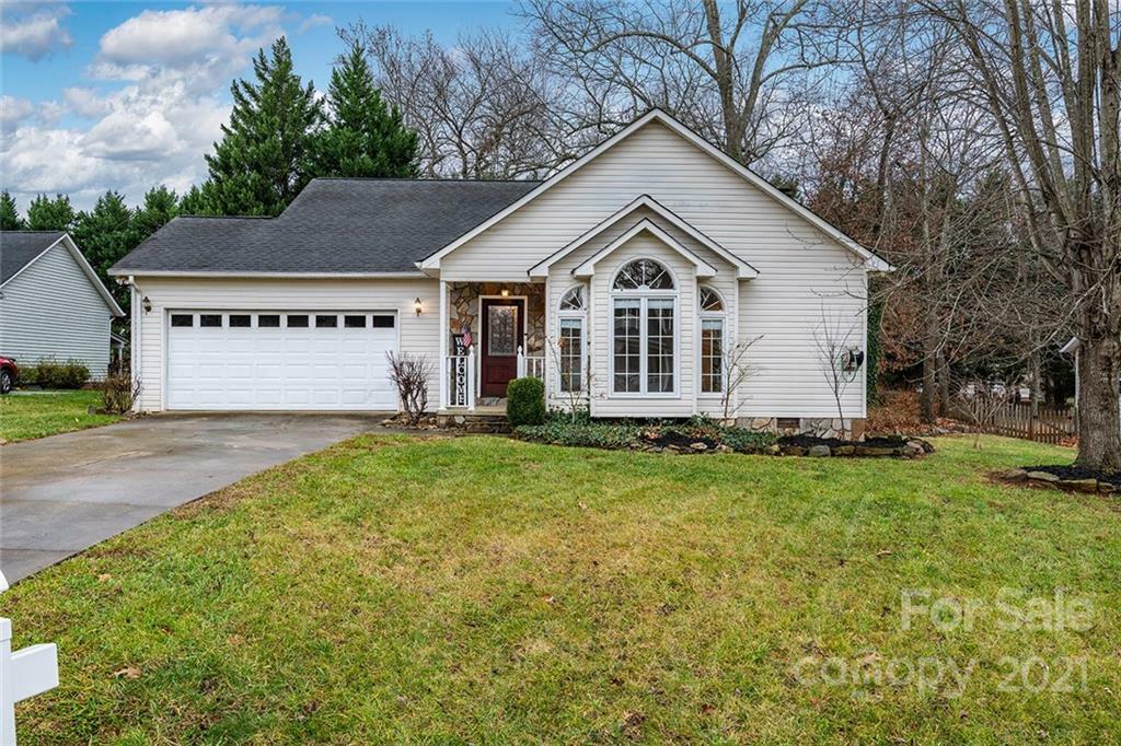 Property Photo:  1715 Indian Springs Drive NW  NC 28613 