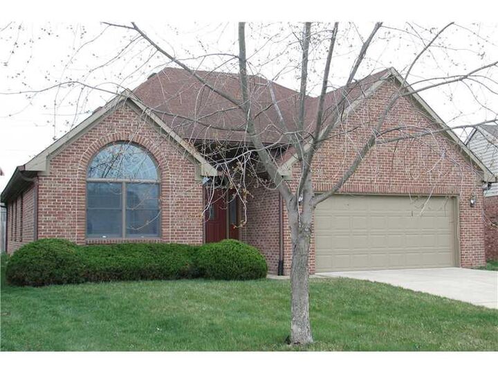 433 Polk Manor Drive  Greenwood IN 46143 photo