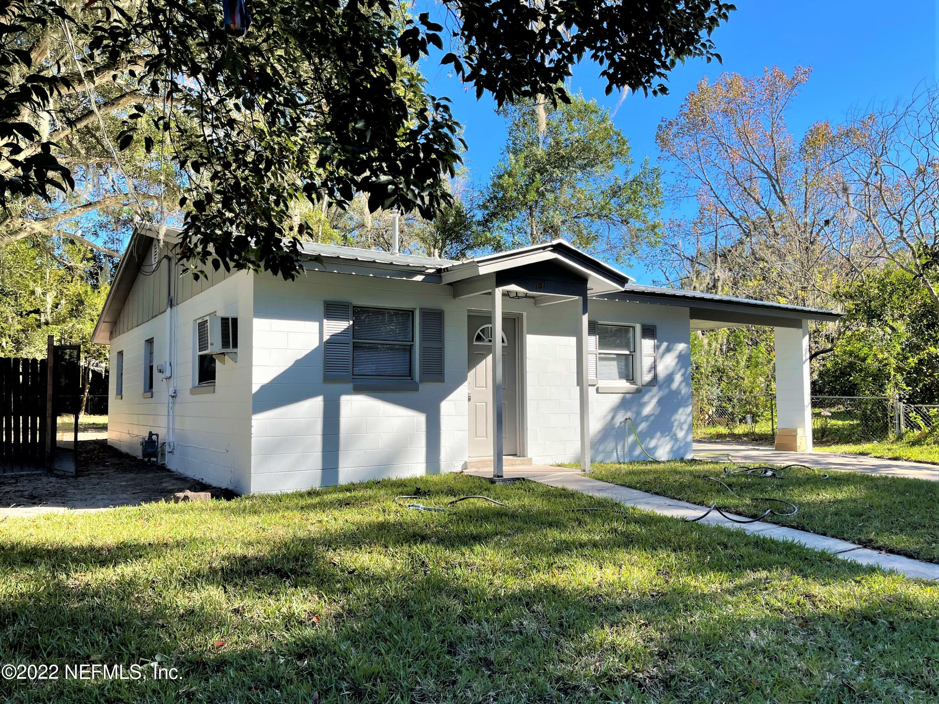 Property Photo:  101 Ivy Street  FL 32177 