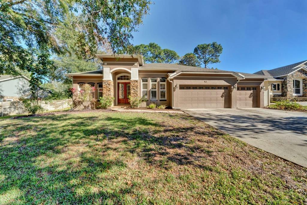 Property Photo:  941 Victoria Terrace  FL 32701 