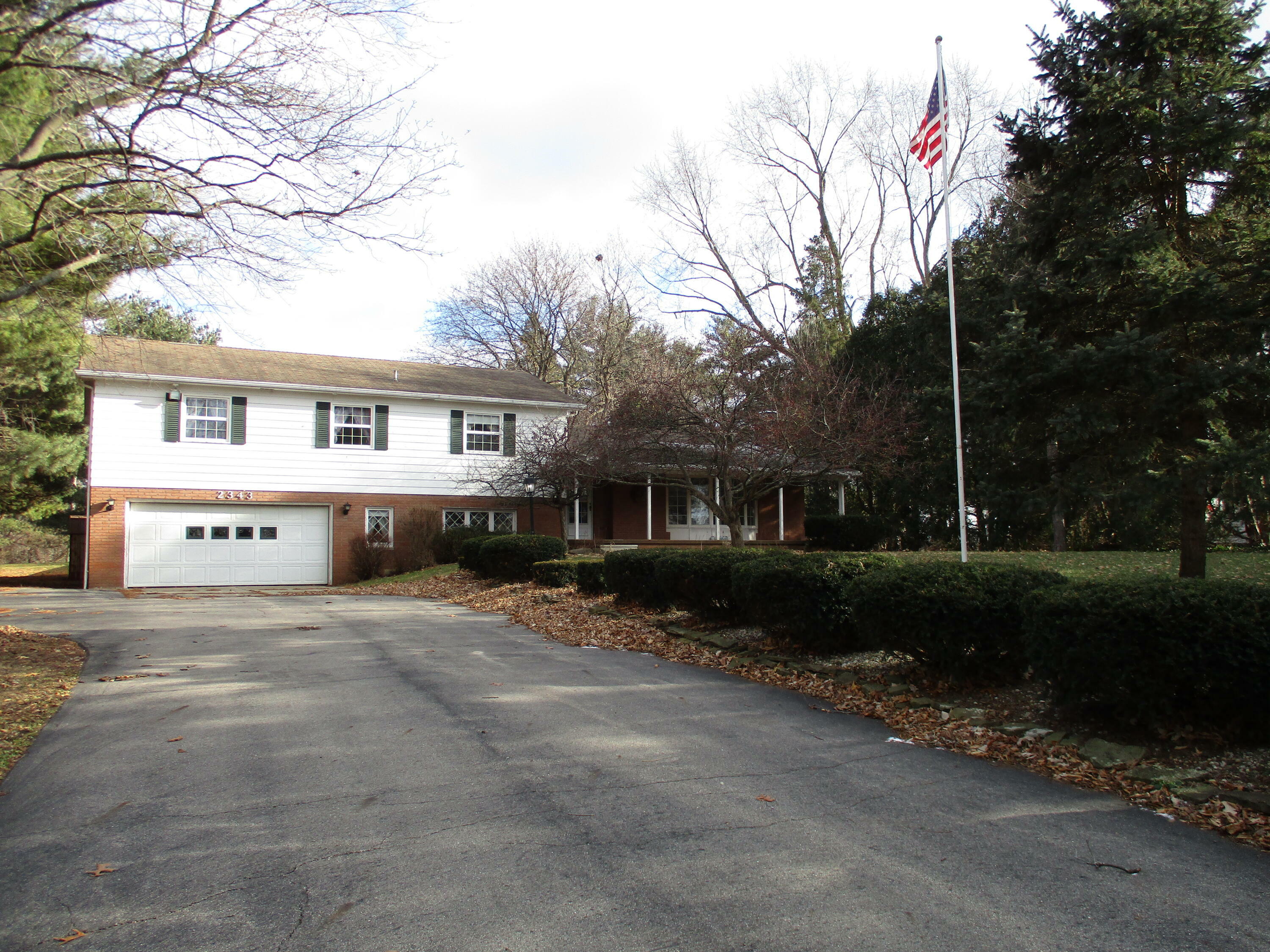 Property Photo:  2343 Arbor Hills Road  MI 49201 