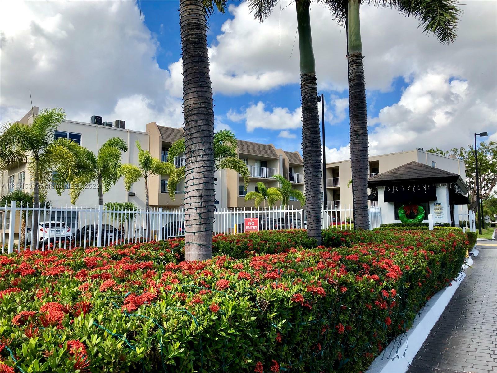 Property Photo: 7785 SW 86th St 416 FL 33143