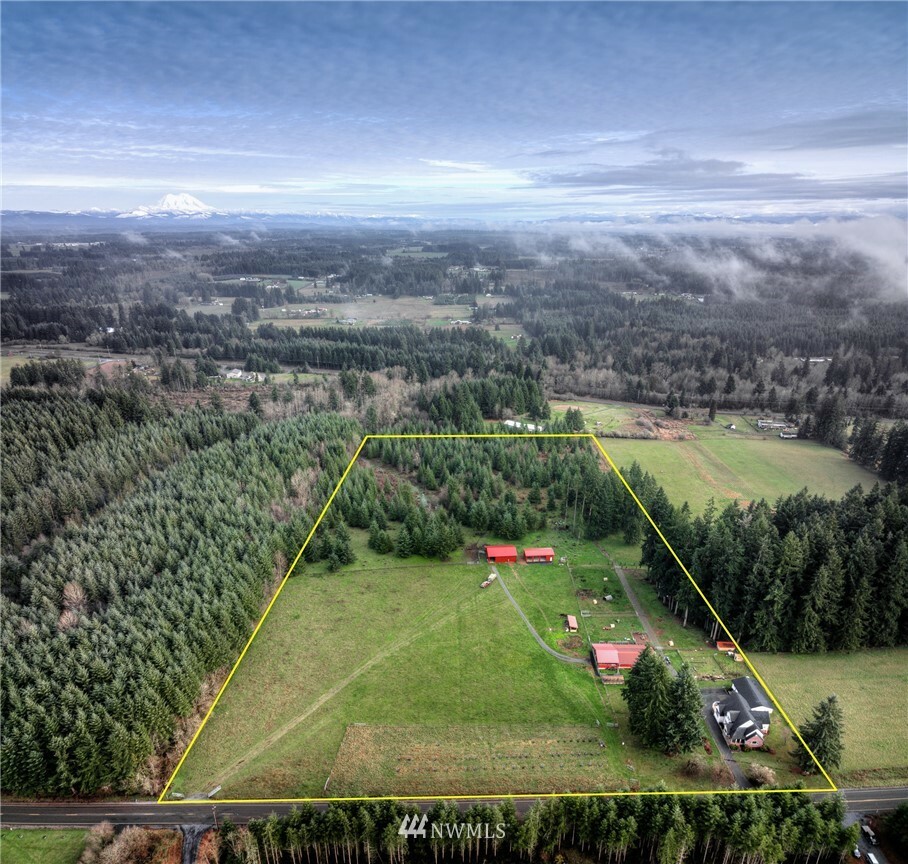 Property Photo:  534 Tennessee Road  WA 98596 