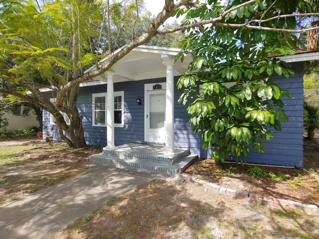 Property Photo:  701 W Plaza Place  FL 33602 