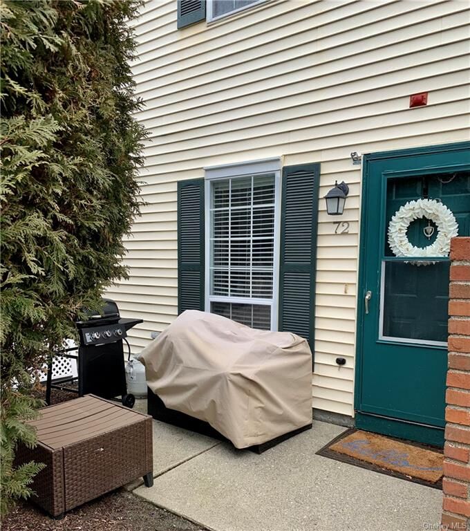 Property Photo:  72 The Rise  NY 10990