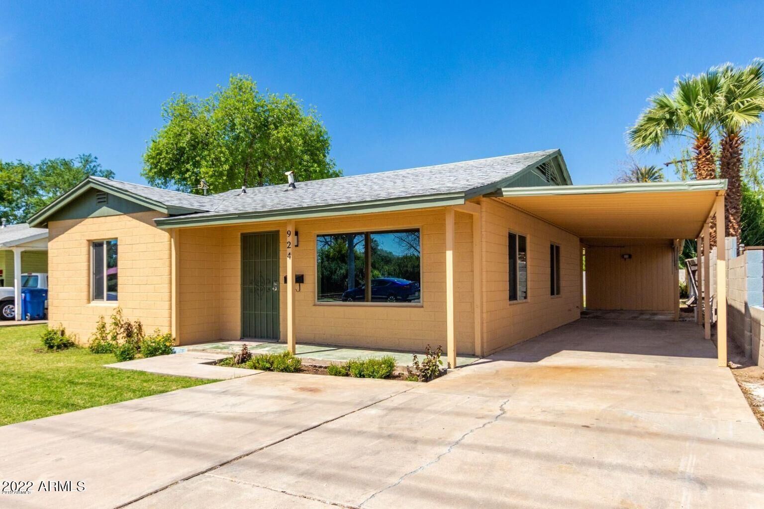 Property Photo:  924 E University Drive  AZ 85203