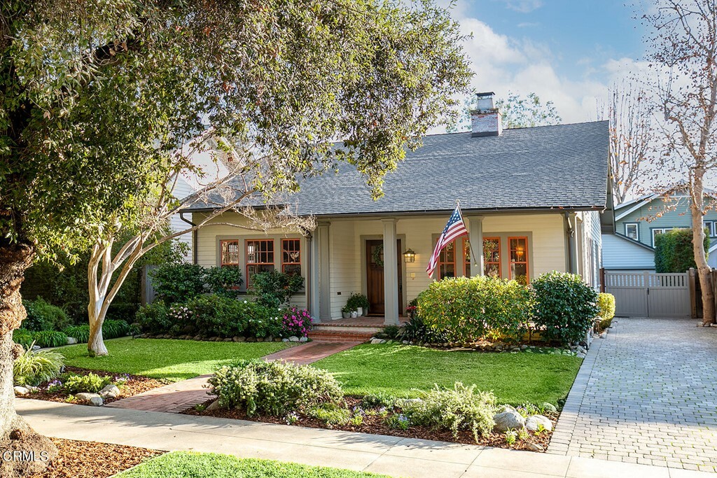 Property Photo: 684 Norwood Drive CA 91105