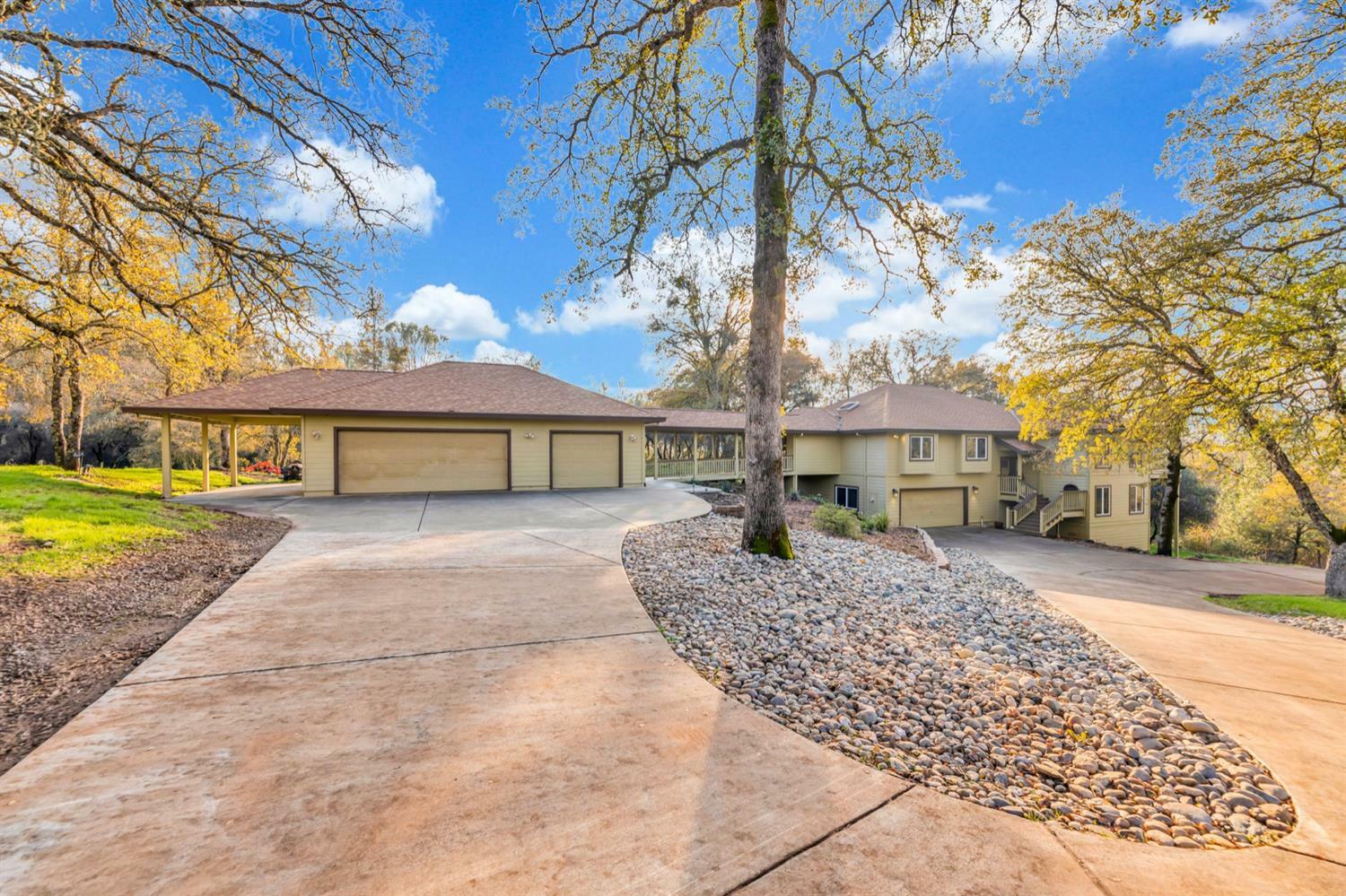 Property Photo:  21976 Egbert Hill Road  CA 95949 