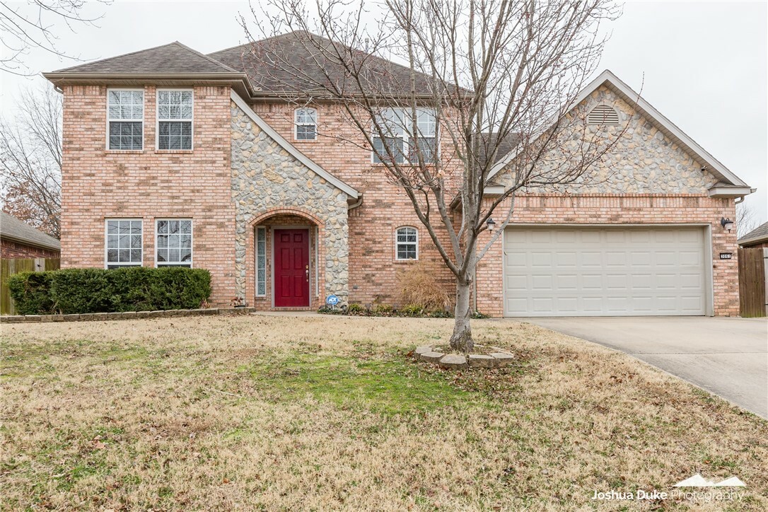 3061 Eaglecrest Circle  Springdale AR 72762 photo