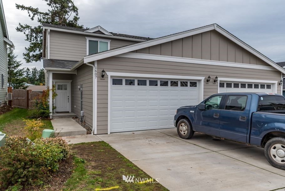 Property Photo:  1607 NW 5th Avenue  WA 98277 