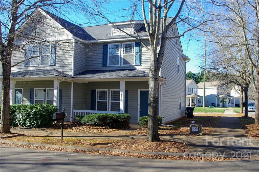 Property Photo:  12325 Walden Lea Drive  NC 28078 