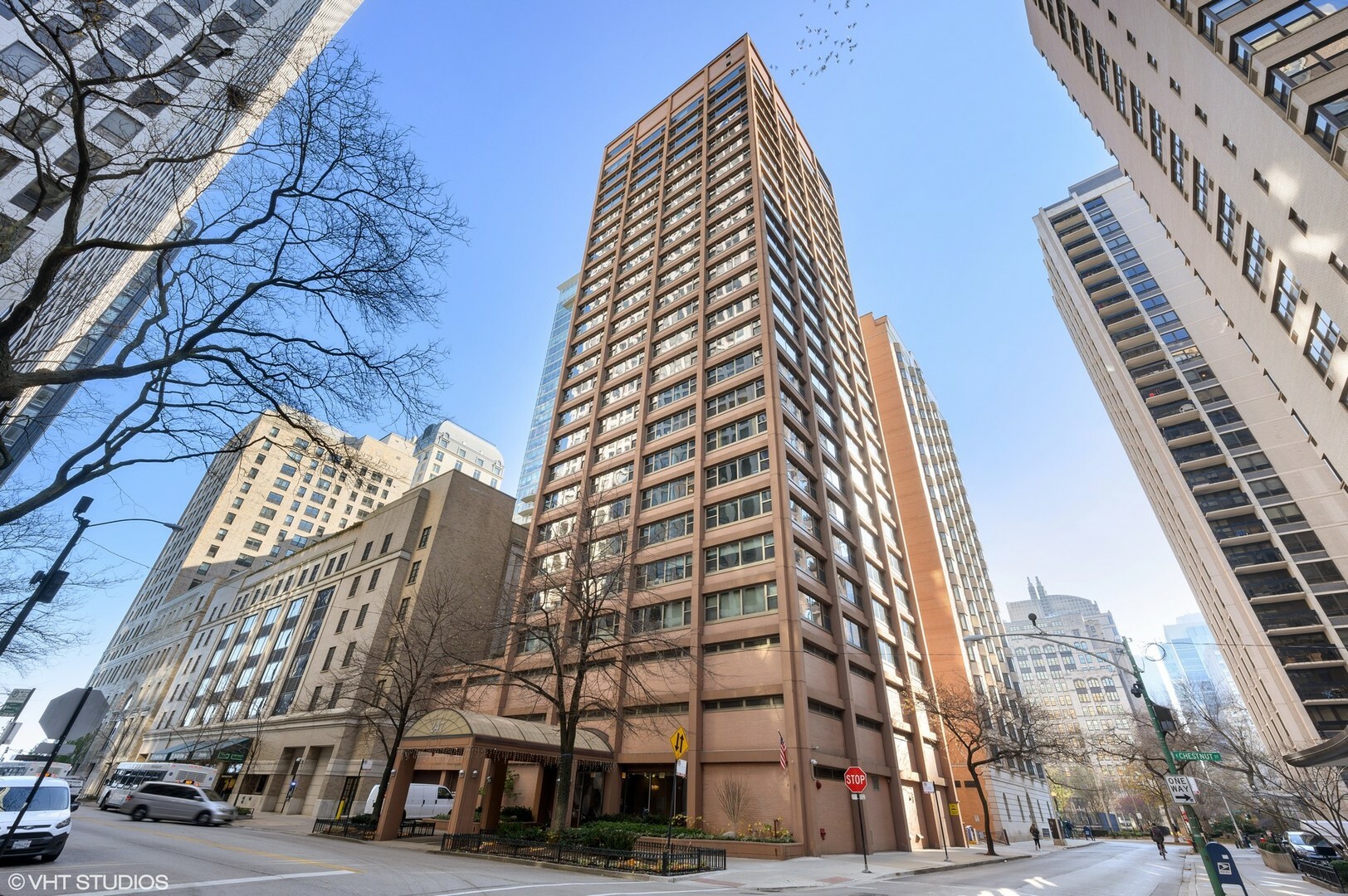 Property Photo:  247 E Chestnut Street 2301-2303-2304  IL 60611 