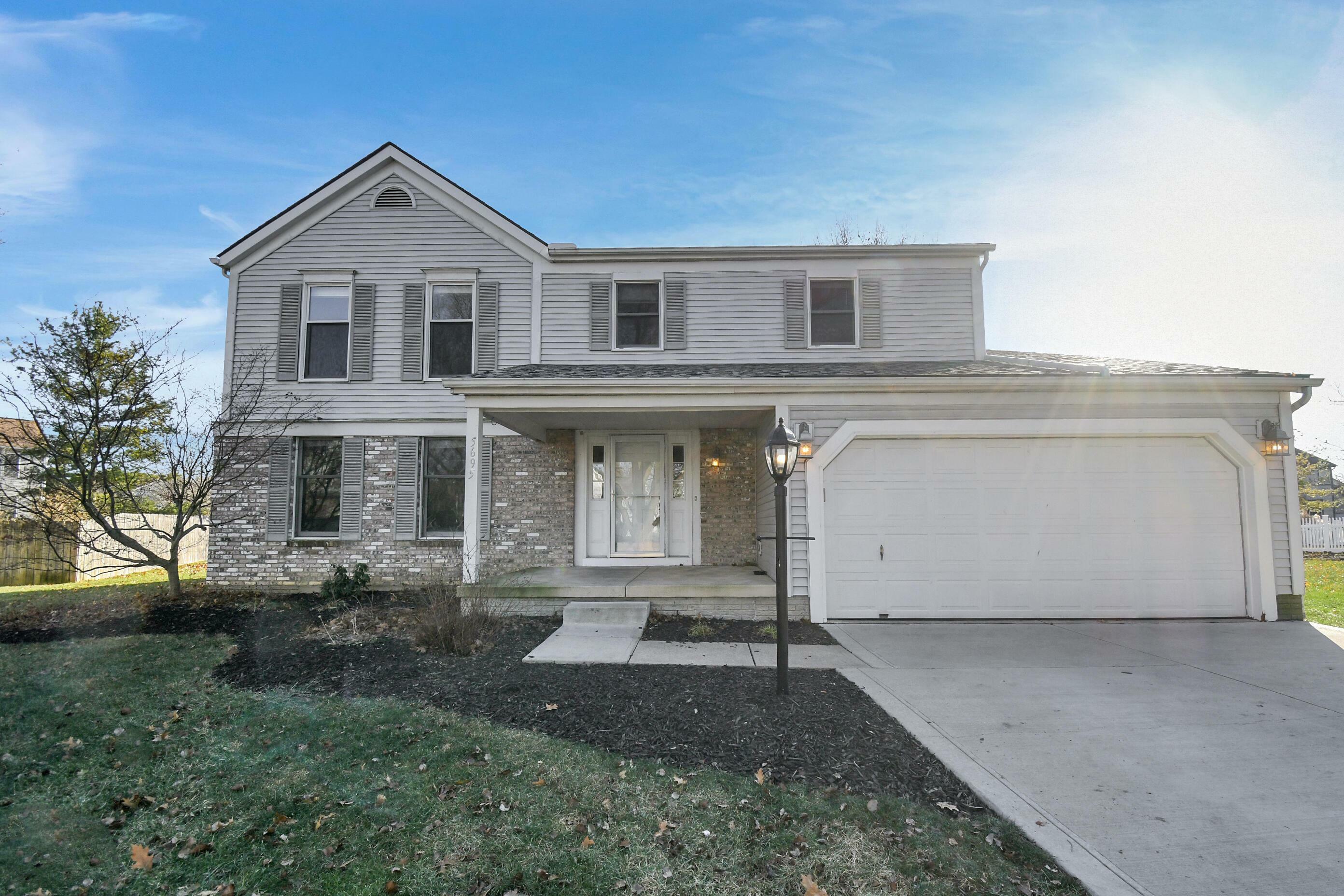 Property Photo: 5695 Elm Grove Court OH 43026